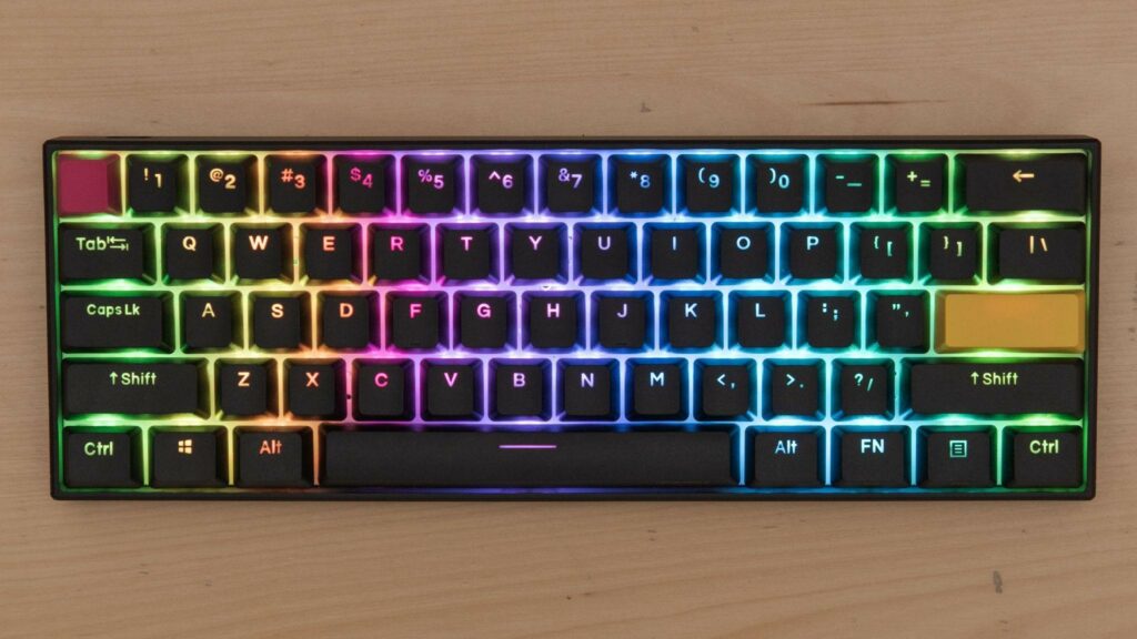 pencahayaan rgb keyboard mekanik